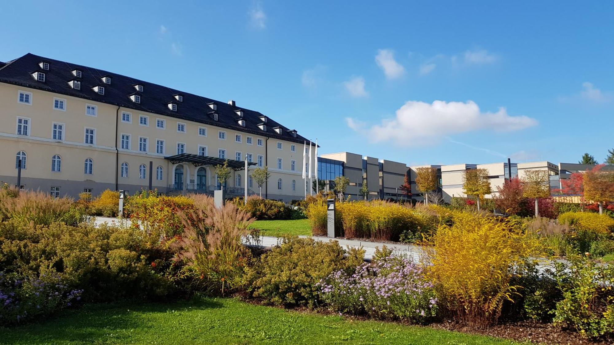 Holly Gmbh Ferienwohnungen Bad Alexandersbad Exterior photo